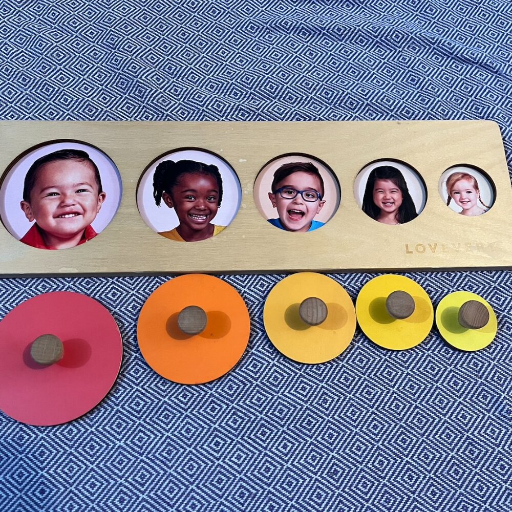 Lovevery Circle of Friends Puzzle